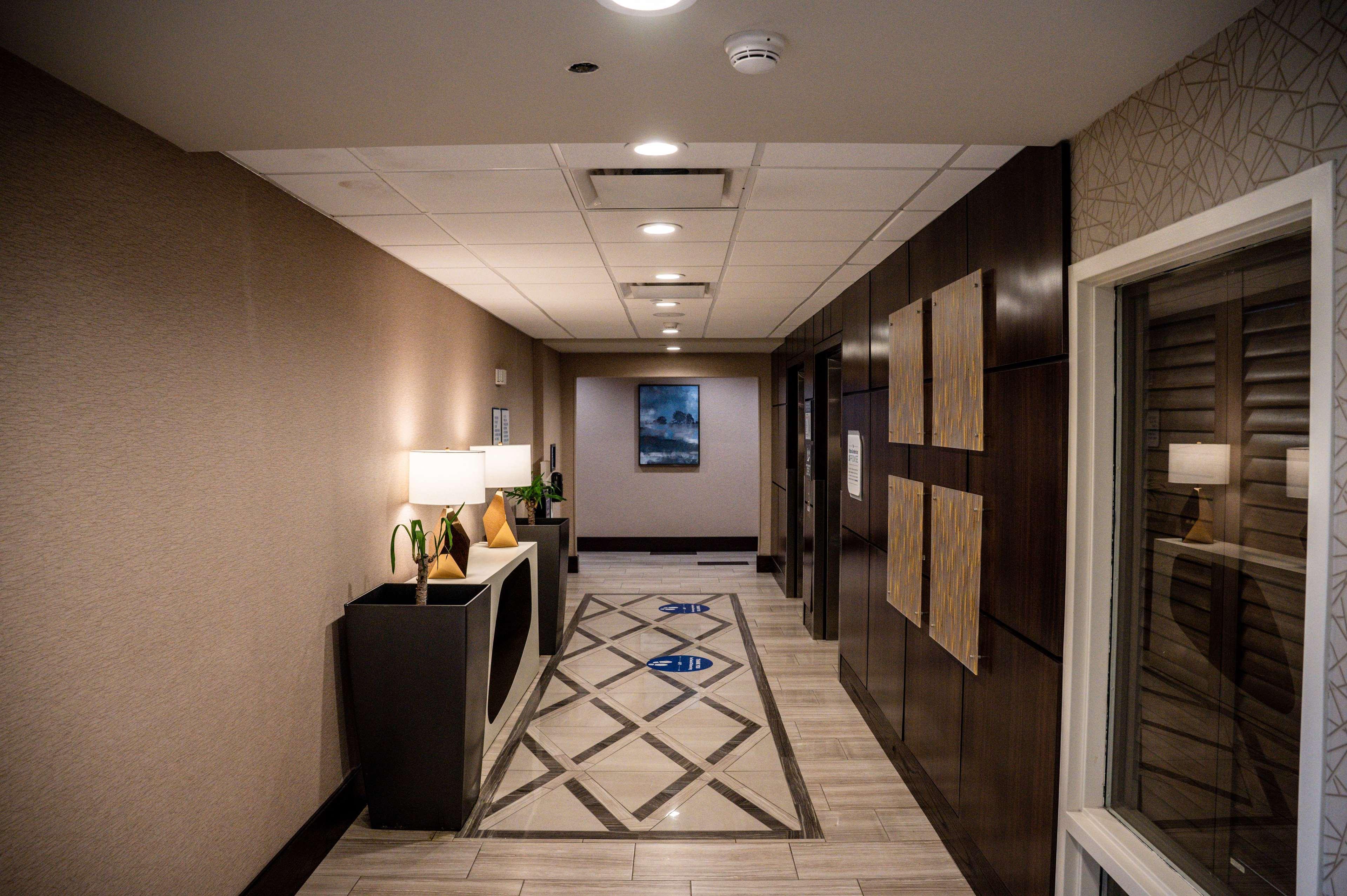 Hilton Garden Inn Fayetteville/Fort Bragg Exterior foto