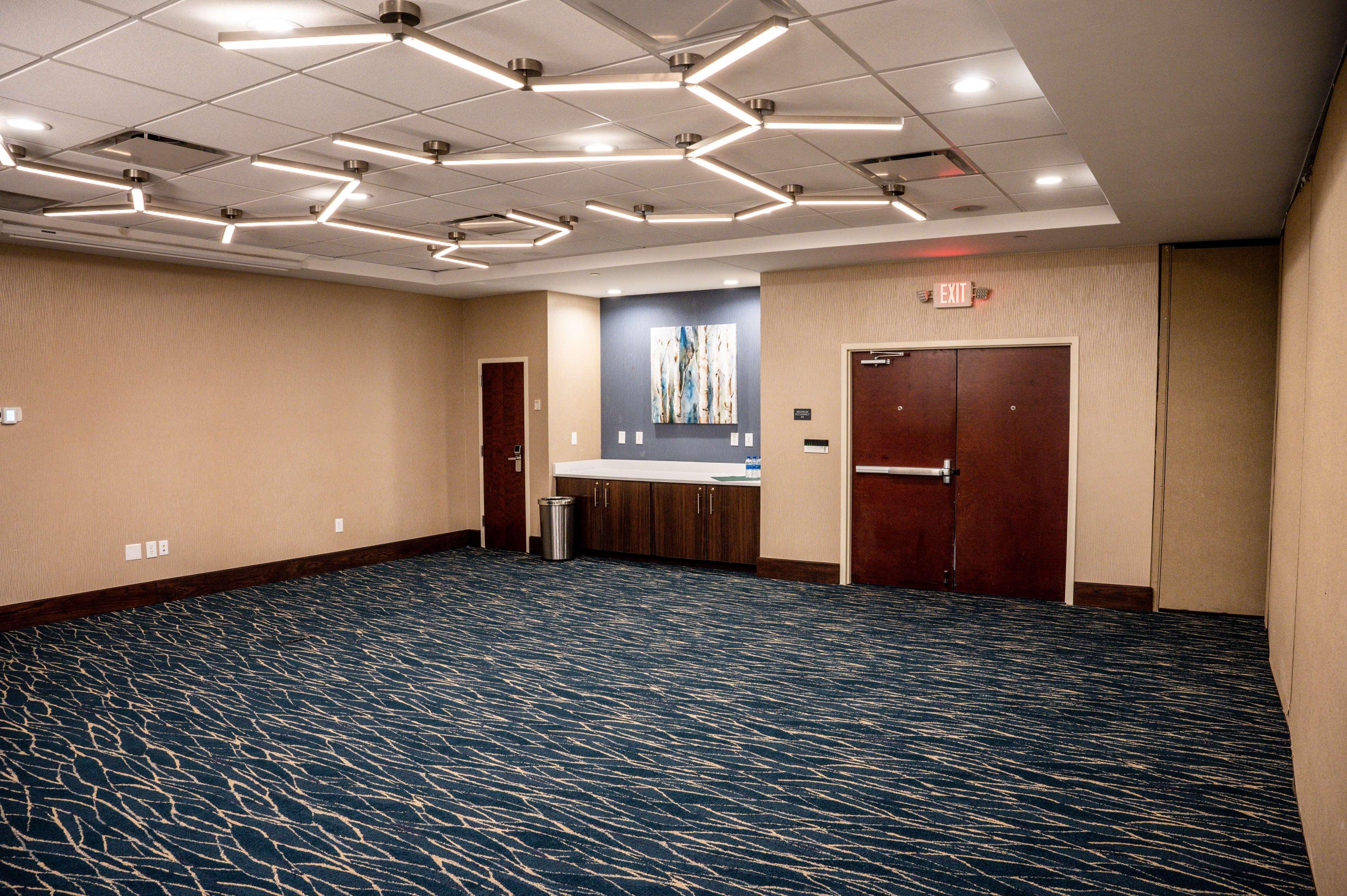 Hilton Garden Inn Fayetteville/Fort Bragg Exterior foto